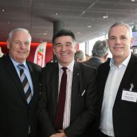 Kurt Aeschlimann (Autohaus Steffisburg), Markus Aegerter (UPSA) et Martin Kindler (UPSA-Séction Bern)