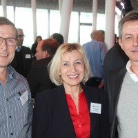 v.l. Joe Hebler (Autohebler AG), Priska und Bruno Seeholzer (Garage B. Seeholzer AG)